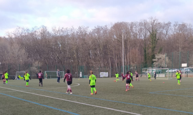 C1-Juniorinnen: Kantersieg gegen Frankfurter Mannschaft